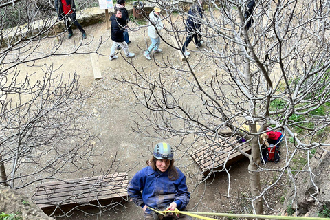 Madrid: Aventura de espeleologia e rapel com transporte