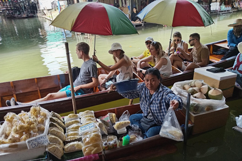 Bangkok: Floating Market & Maeklong Railway Market Private