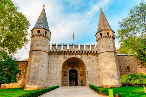 İstanbul, Topkapı Skip-Line Private Japanese Guided Tour