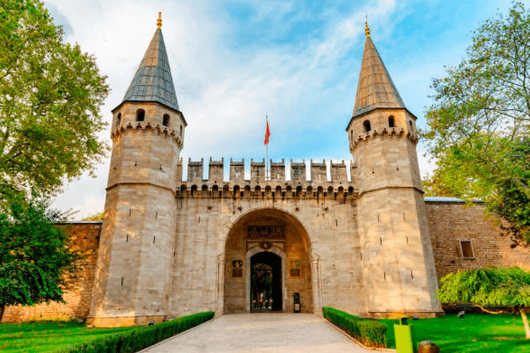 İstanbul, Topkapı Skip-Line Private Japanese Guided Tour