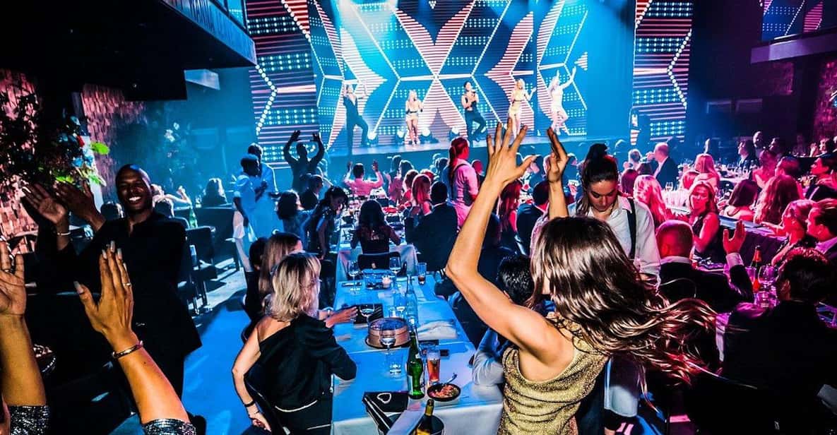 Afbeelding 4 van Amsterdam: VEGAS-dinnershow met 3-gangenmenu om te delen