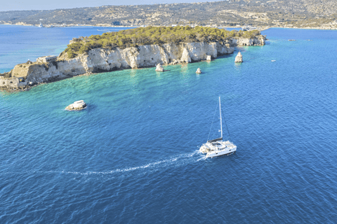 Souda: Premium Catamaran Cruise to Marathi Bay with Lunch w/Transfer from Agia Marina - Kolimvari