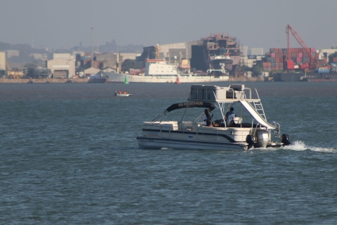 Durban: Hafenrundfahrt mit dem Pontonboot