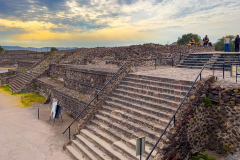 Tula, Teotihuacan y Tepotzotlan Pueblo Mágico Tour en grupo reducido