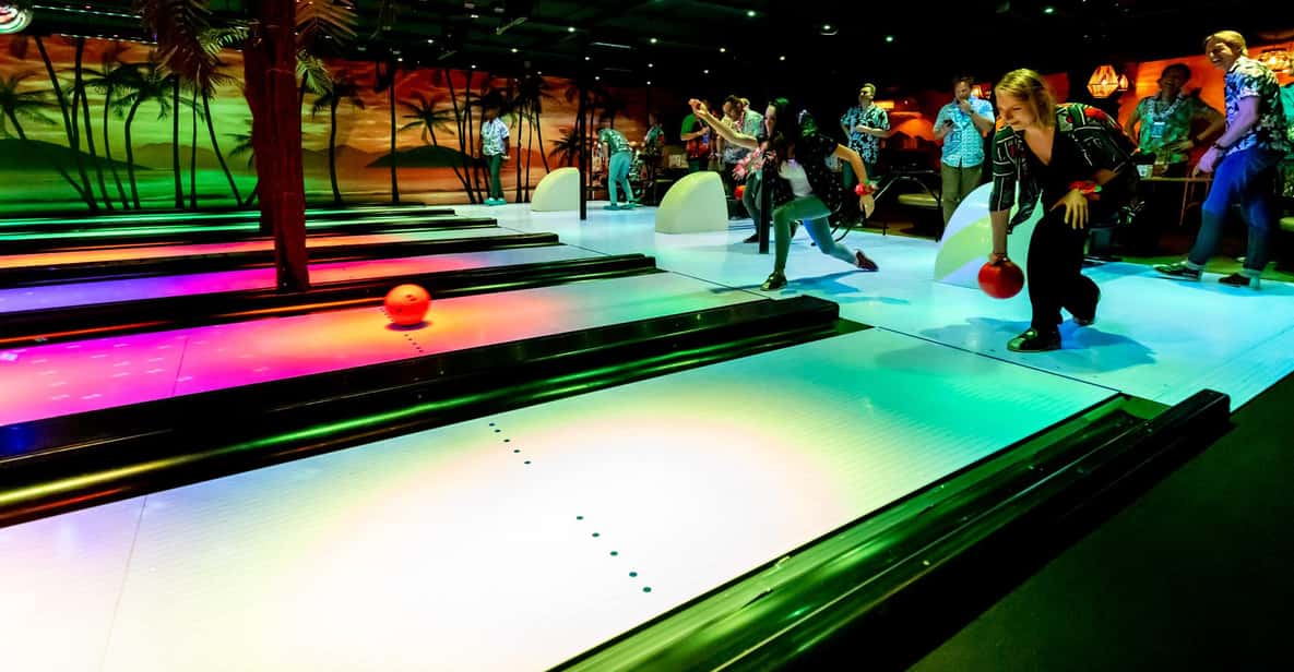 Afbeelding 13 van Amsterdam: LED Bowling Experience