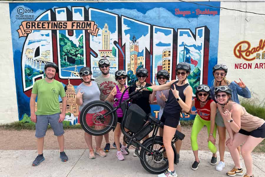 Austin: Biker Gang E-Bike-Tour. Foto: GetYourGuide Austin: Biker Gang E-Bike-Tour. Foto: GetYourGuide