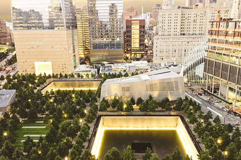 Monumentos y Mercados: Tour de la Libertad, las Finanzas y la Historia de Nueva York