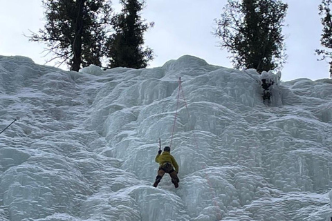 Denver: Ice Climbing Experience in Clear Creek Canyon Ice Climbing Experience in Clear Creek Canyon Full Day
