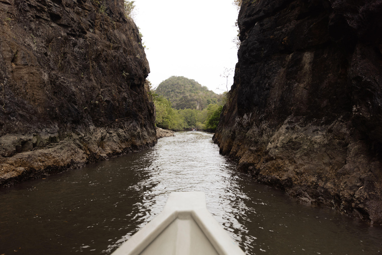 Langkawi Koninklijke Mangrove Tour met snorkelarrangementKleine boot (8 personen)