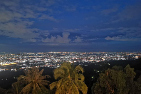 Chiang Mai: Doi Suthep Sunset & Hidden Temple with Guide