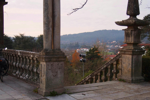 Porto: Private 3-Day Tour to Santiago & Northern Portugal