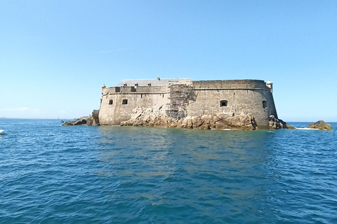 Saint-Malo: Sailing & Water cab