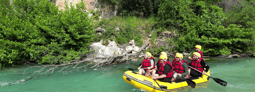 Odyssée privée de l'Achéron : un voyage mythique au-delà des portes
