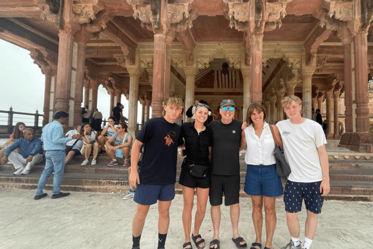 Jaipur: Private Full-Day Guided City TourTour with all Inclusive