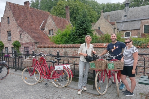 Brugia: wycieczka rowerowa w stylu retro z przewodnikiem: najważniejsze atrakcje i ukryte klejnotyBrugia: Wycieczka rowerowa po mieście z przewodnikiem, rozpocznij w średniowiecznym zamku