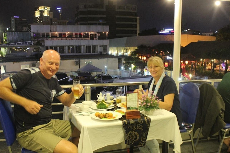 Saigon after dark: River Dinner & Live Music by Cruise Cruise without Transfer and Guide