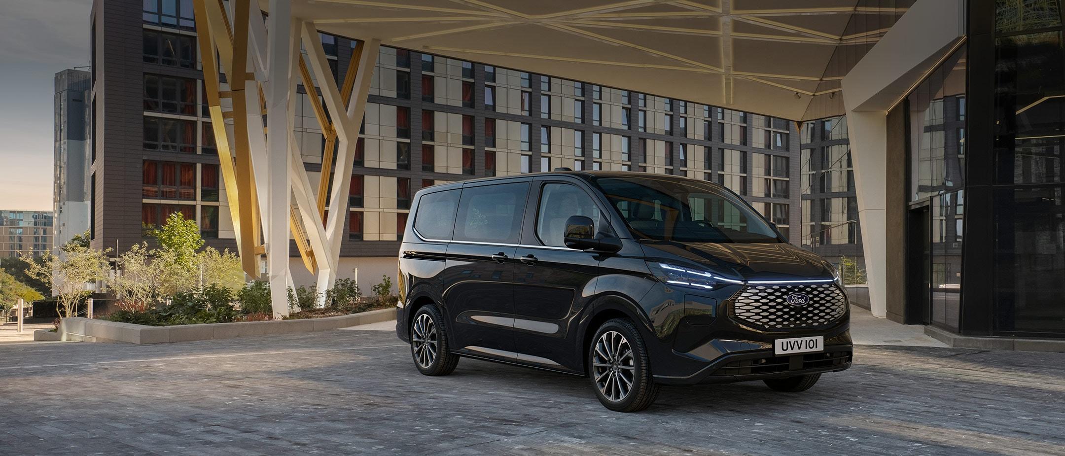 Malta: Van 8 Personen Taxi Transfer vom Flughafen