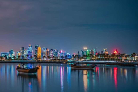 Doha: Traditional Dhow Boat Cruise with Pickup and Drop-off