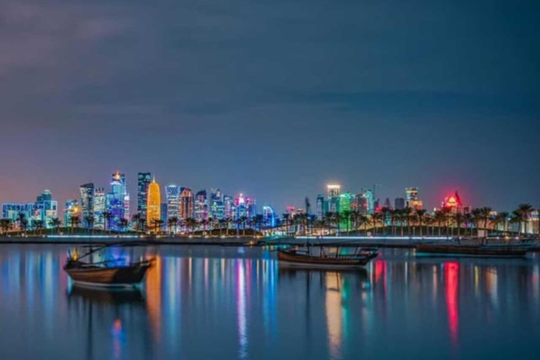 Doha: Traditional Dhow Boat Cruise with Pickup and Drop-off