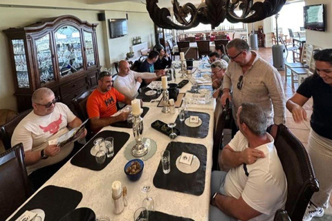 Crète : Visite de 2 vignobles avec dégustation de vin, huile d'olive et déjeuner