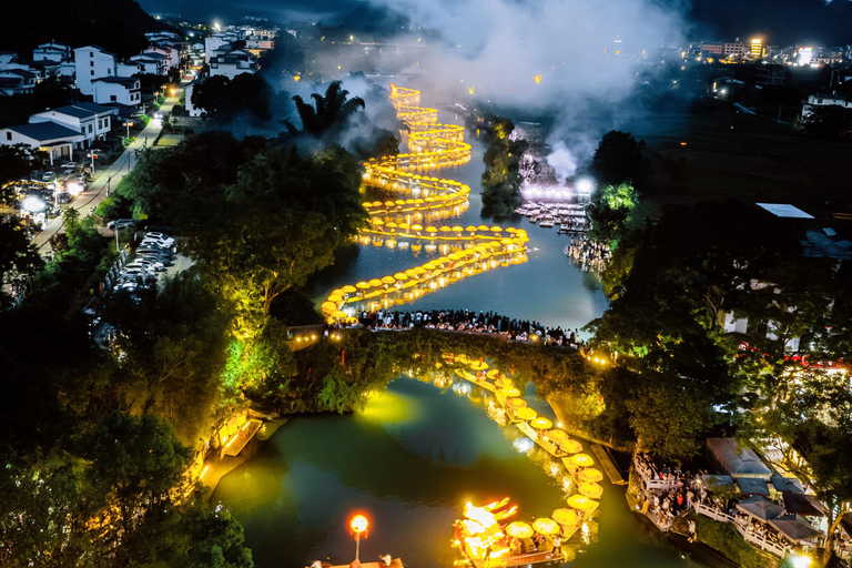 Yangshuo: Yulong River Night Bamboo Rafting Dragon Parade