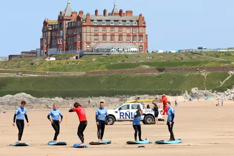 Fistral Beach: Beginners Surf Lesson