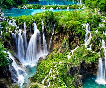 From Zagreb: Plitvice Lakes and Rastoke Guided Day Trip