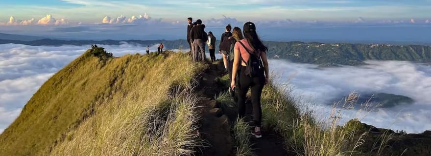 Bali : randonnée au lever du soleil sur le mont Batur et aventure en tyrolienne à Ubud