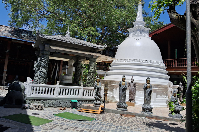 Colombo: Heritage and Culture Tour by Tuk Tuk