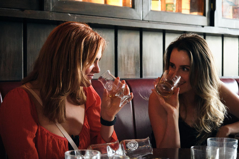 Dublin: Pub Tour. Pour The Perfect Guinness, Whiskey & Music Dublin: Pub Tour With Guinness, Whiskey & Live Irish Music