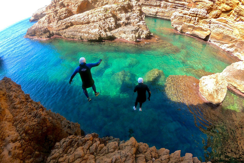 Valencia: Avventura di coasteering nel Faro di Cullera