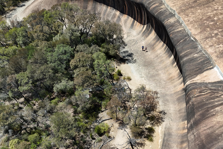 Perth: Wave Rock, Mulka's Cave, and Hippo's Yawn( Day Tour)