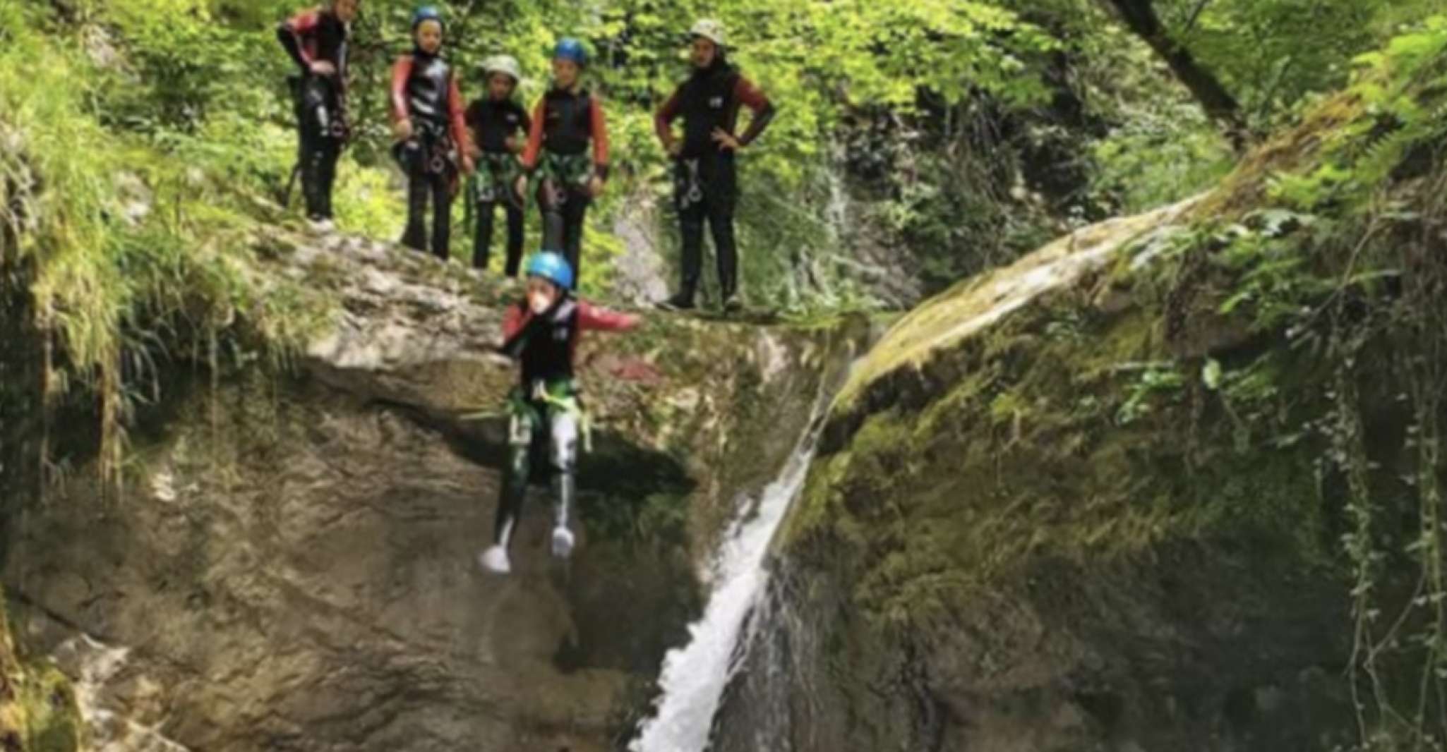 Canyoning tour - Ecouges lower part in Vercors - Grenoble - Housity