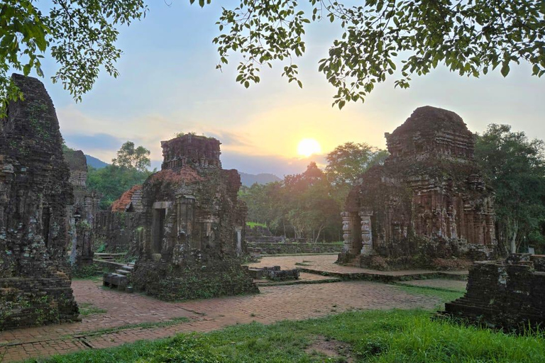 From Hoi An: My Son Sanctuary & Ky Anh Tunnel Private Tour