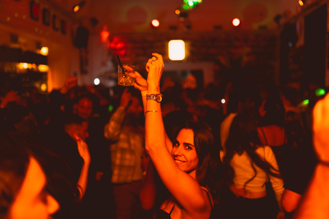 Praag: oudejaarsavond 2.patro open bar party met club EPICPraag: oudejaarsavond 2.patro open barfeest met Club EPIC