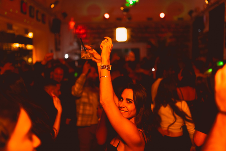 Praag: oudejaarsavond 2.patro open bar party met club EPICPraag: oudejaarsavond 2.patro open barfeest met Club EPIC