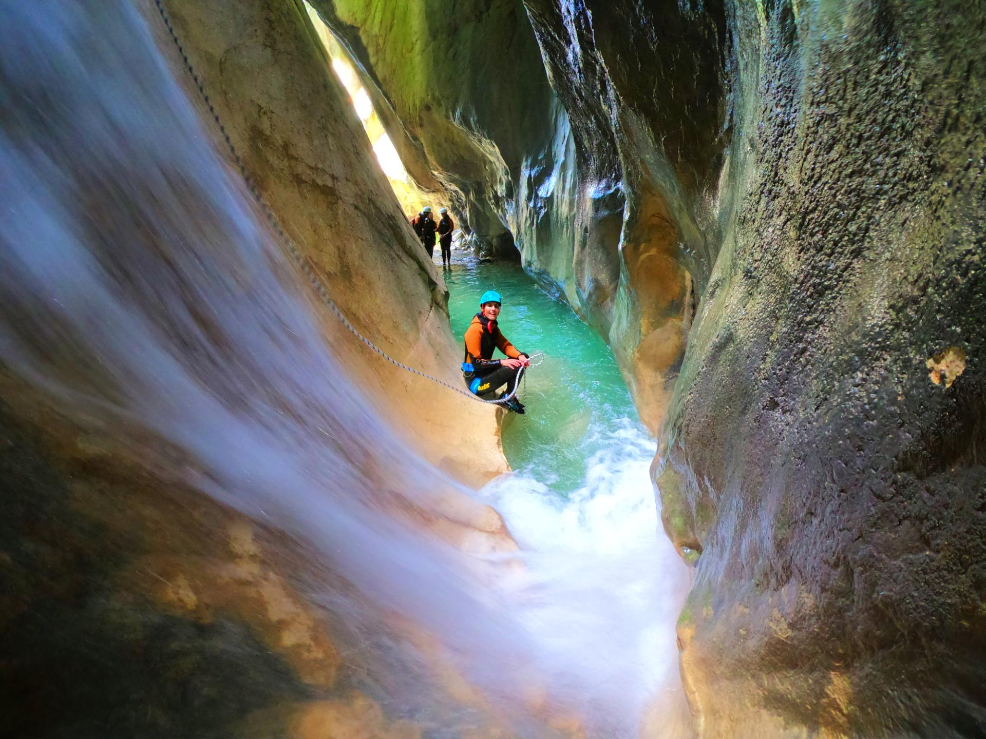 Canyoning auf dem Fluss Skurda - Extremabenteuer in Kotor