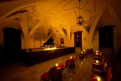 Cracovia: Concerto romantico per pianoforte a lume di candela dedicato a Chopin