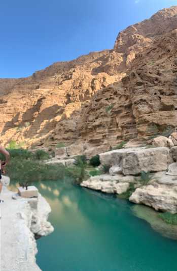 Ab Muscat:Private Tour Wadi Shab & Bimmah Sinkhole ganztägig