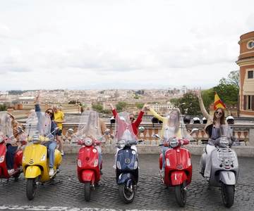 Rome: Photo Tour by Vespa Scooter