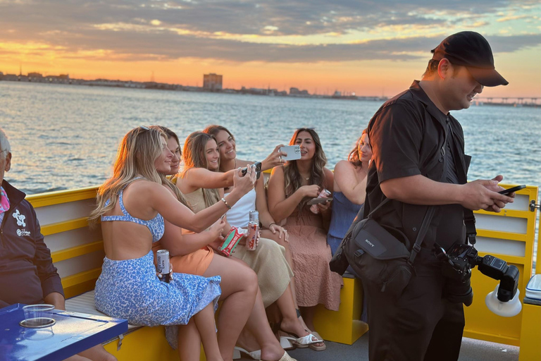 Charleston: Charter av partybåt med 20 passagerare