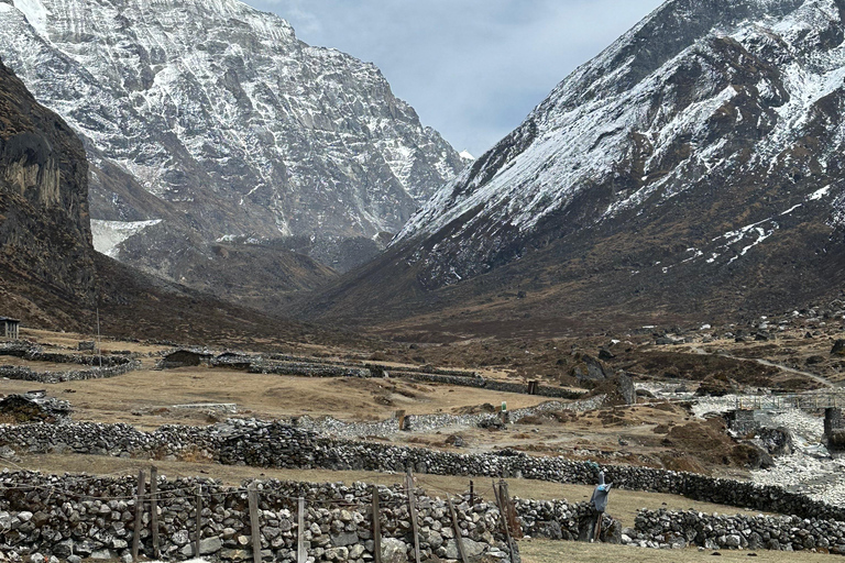 Rolwaling Valley Trek: odkryj święte jeziora przez 12 dni
