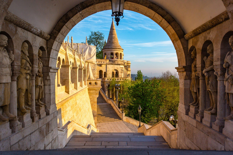 Buda Castle Walking Tour + Professional Photoshoot