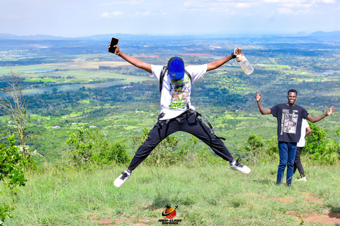 Nairobi: Fourteen Falls & Mt. Kilimambogo Fitness Hike