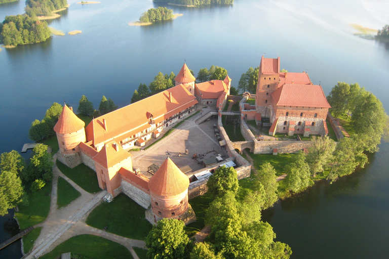 Vilnius or Trakai: Hot Air Balloon Flight