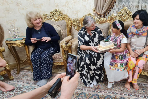 From Muscat: Authentic Omani Dinner with a Local Family
