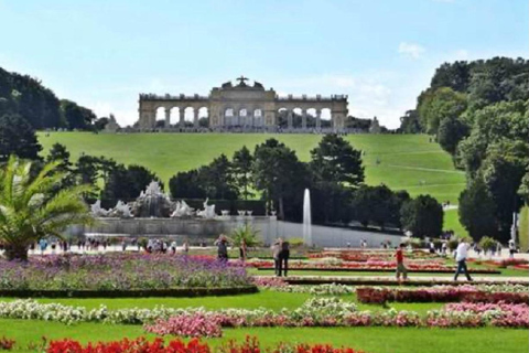 From Bratislava: Vienna Private City Tour & Schönbrunn