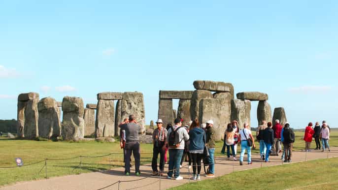 London: Stonehenge, Windsor, and Bath Day Trip by Bus
