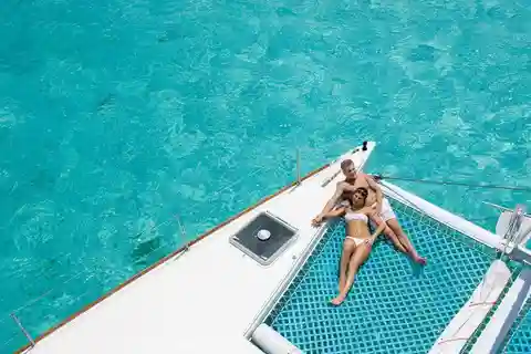 Isla Mujeres: Şnorkel, öğle yemeği ve içecekler ile Katamaran Gezisi