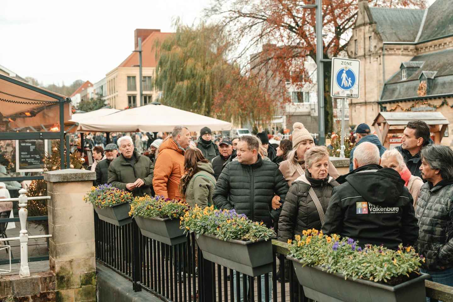 Valkenburg: Guided Walking Tour in and around city center